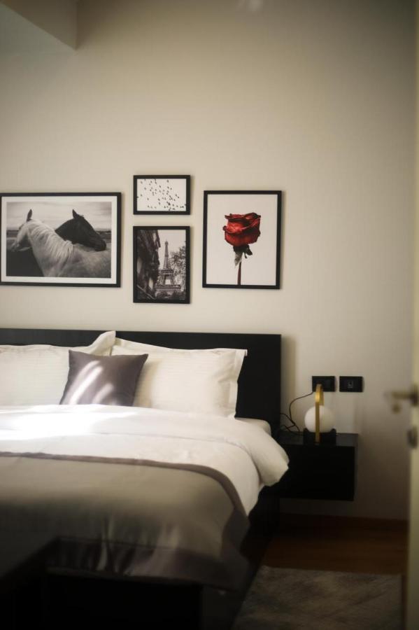 Triss Hotel Tirana Exterior photo